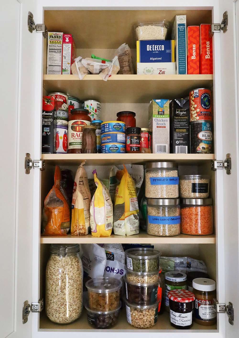 stocking-the-pantry-lideylikes